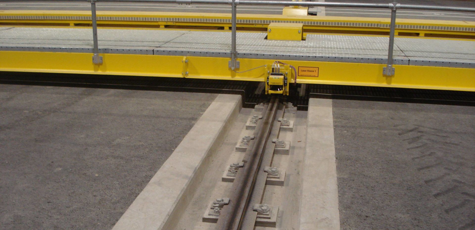 Industrial track construction - crane runway