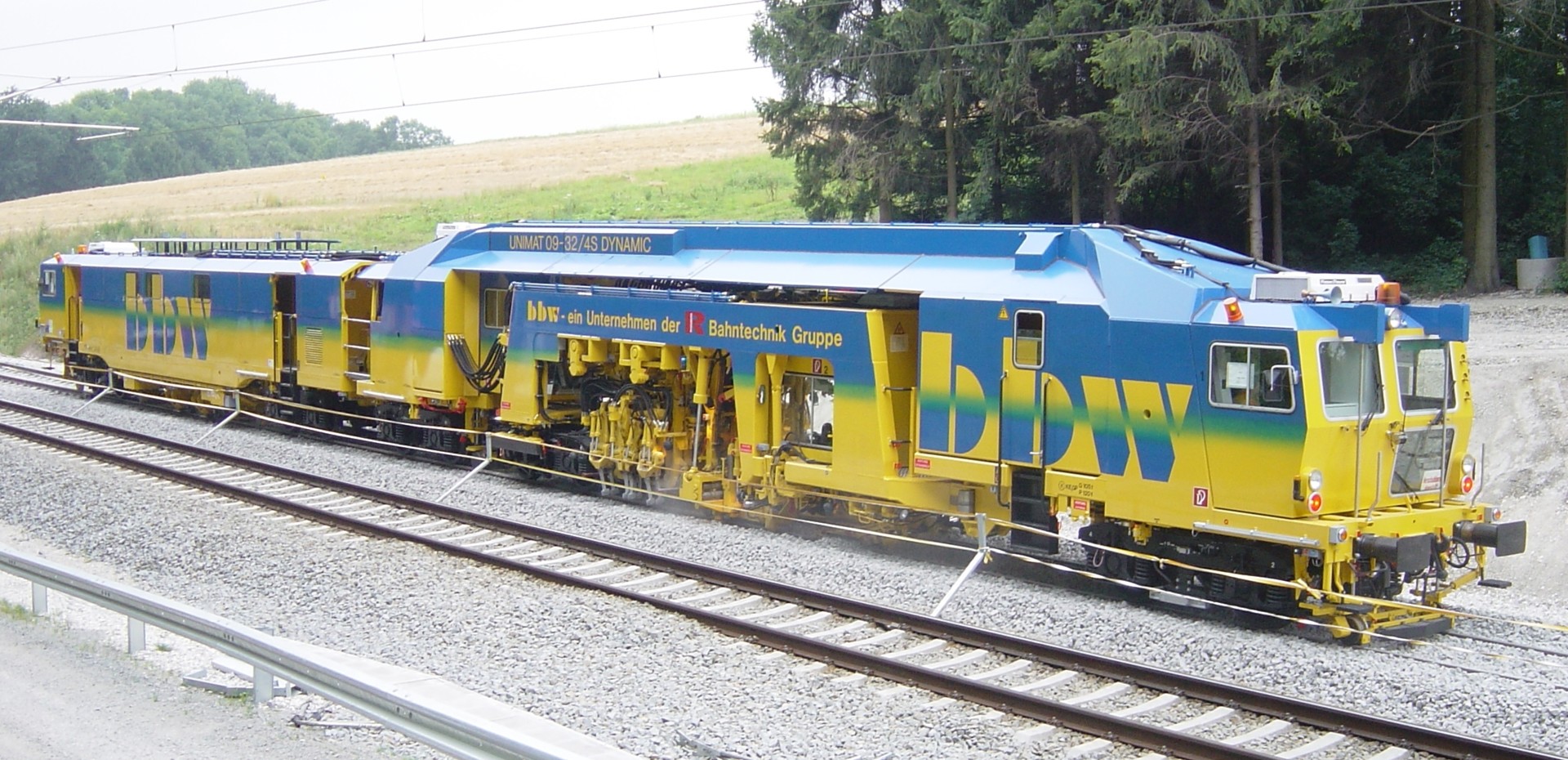 Gleis- und Weichenstopfmaschine 09-32 4 S Dynamic