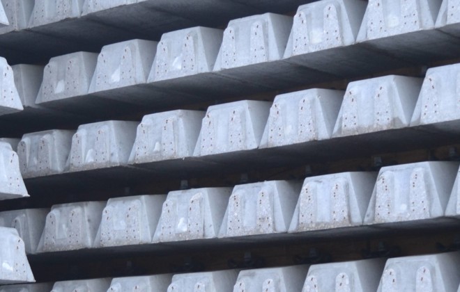 Neu- und Gebrauchtstoffe